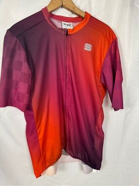 Men's Short Sleeve Cycling Jersey in Magenta-Orange Gradient